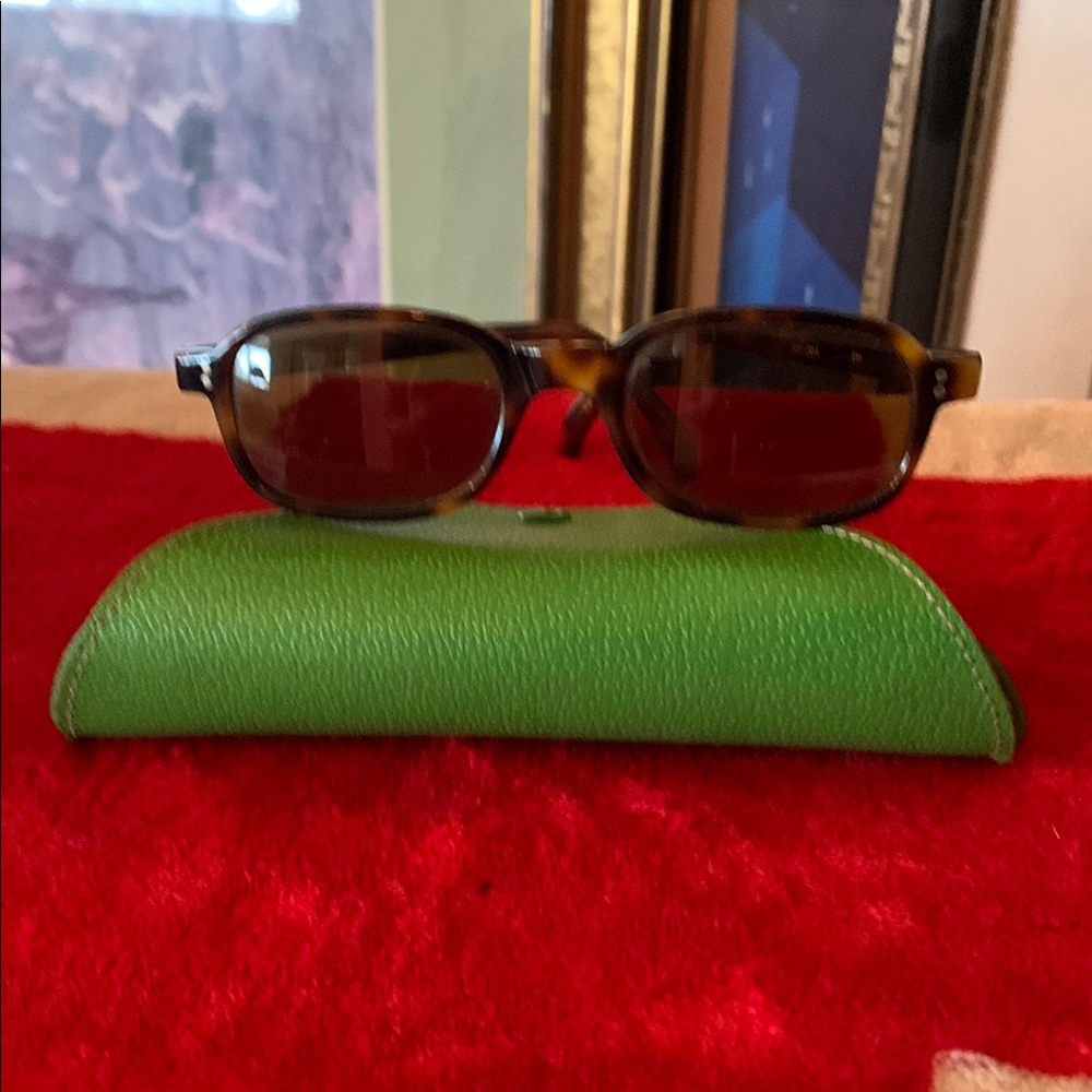 Paul Smith Brown and Green Sunglasses Classic Style, case is not Paul Smith